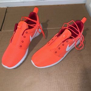 Nike Roshe Run (TEMPORARY SALE!!!!)